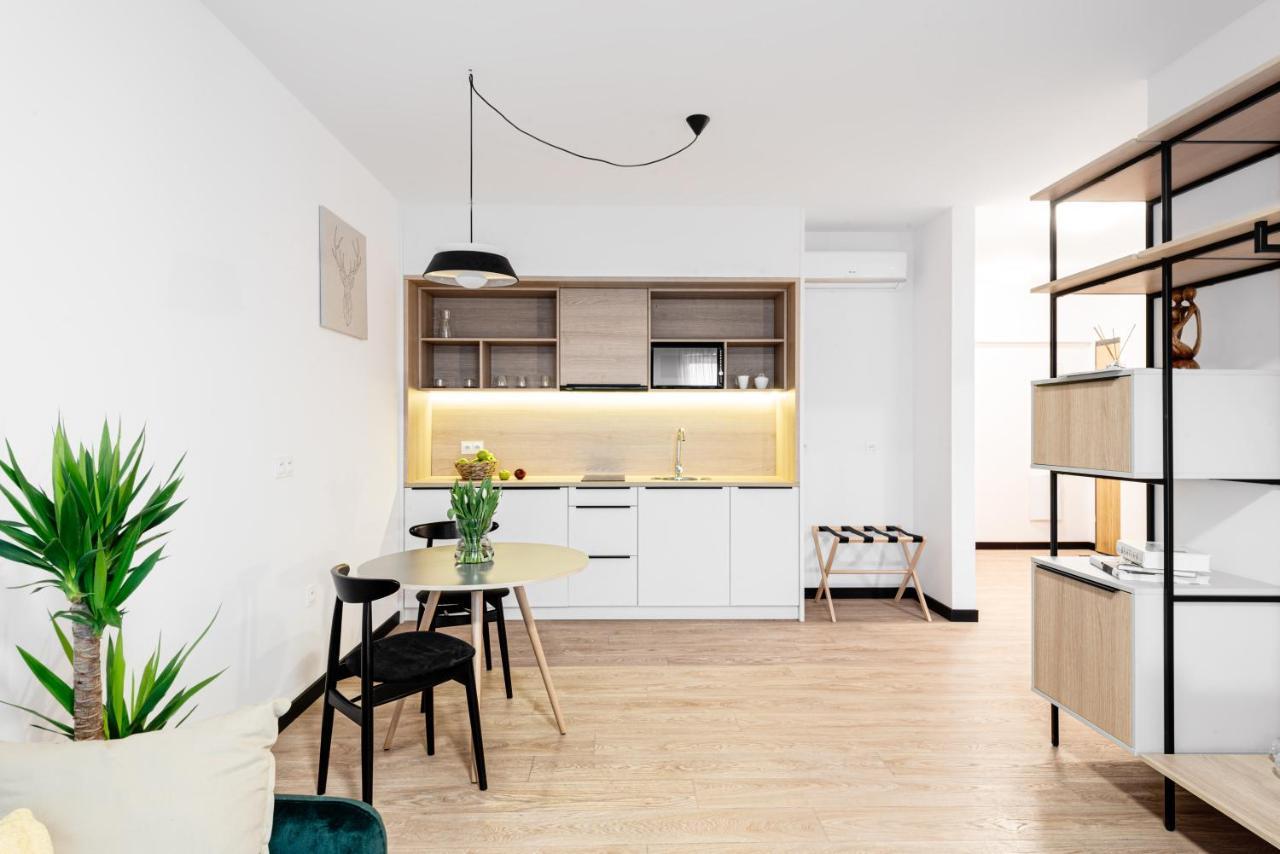 Apartamenty Zamoyskiego Warszawa Stadion エクステリア 写真