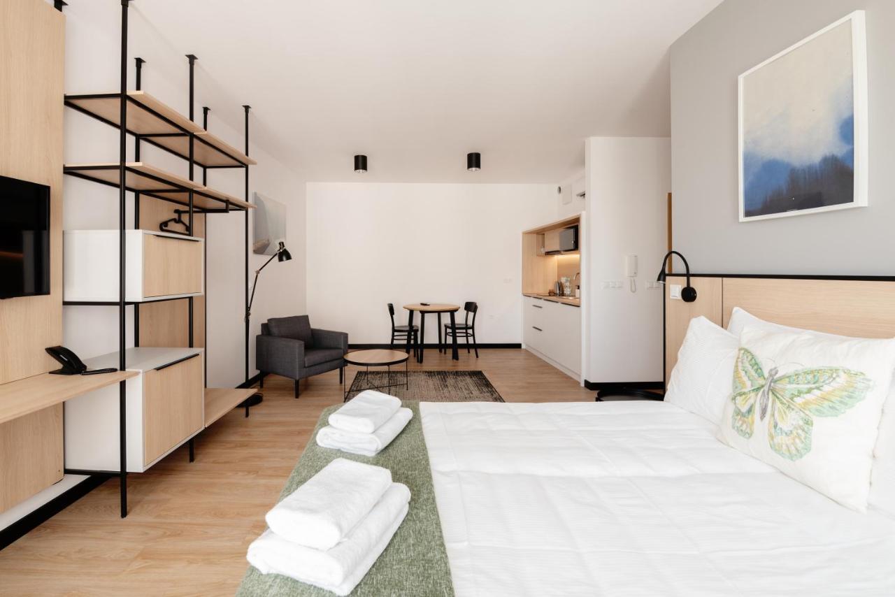 Apartamenty Zamoyskiego Warszawa Stadion エクステリア 写真